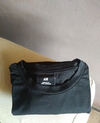 black t-shirts fading